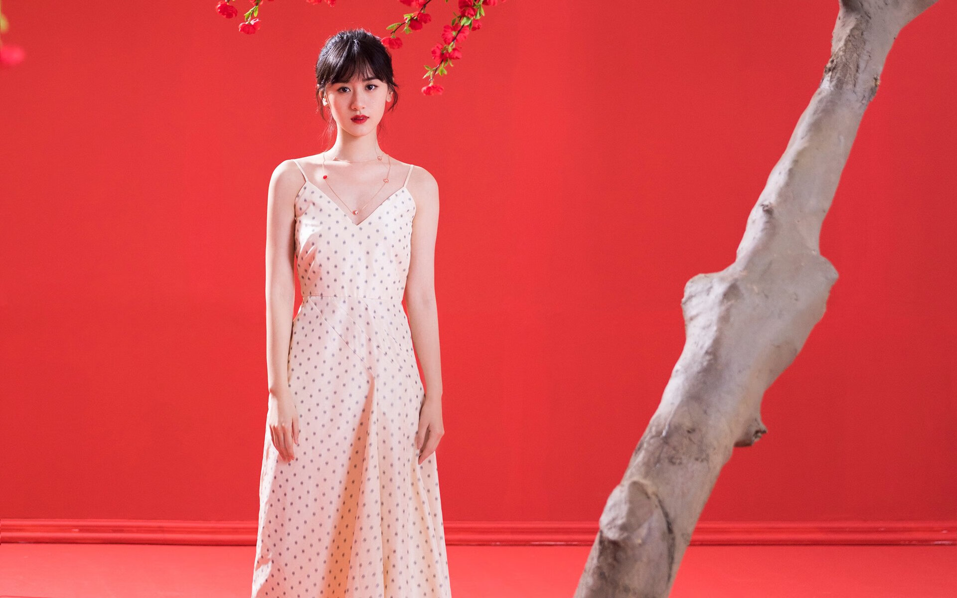 冬季飘雪徒步穿越,体验雪原的纯净与静谧,雪乡徒步穿越